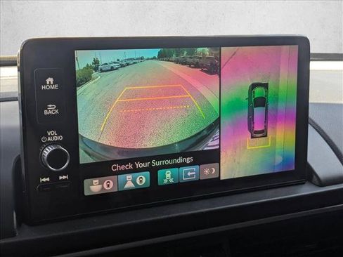 Used 2023 Honda Pilot Elite image 13
