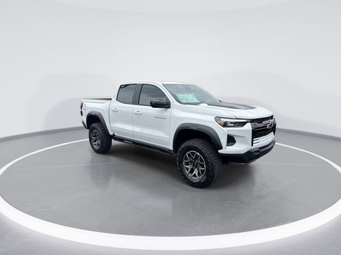 New 2026 Chevrolet Colorado ZR2 w/ Technology Package image 2