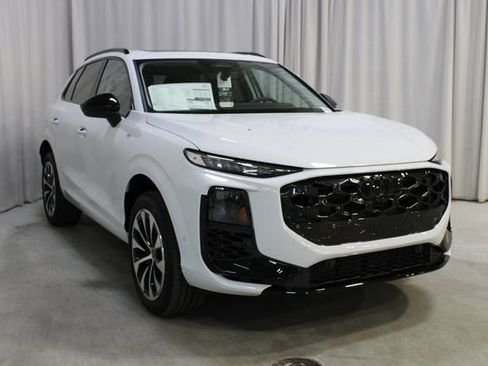New 2026 Audi Q3 quattro 2.0T AWD/4WD image 39