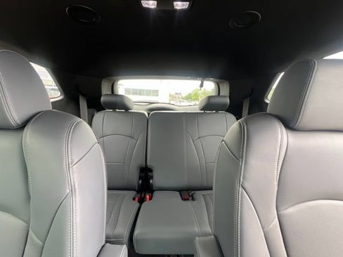 Used 2024 Buick Enclave Essence w/ Trailering Package, 5000 lbs. AWD/4WD image 19