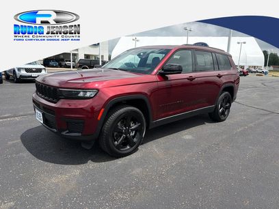 Used 2023 Jeep Grand Cherokee L Laredo