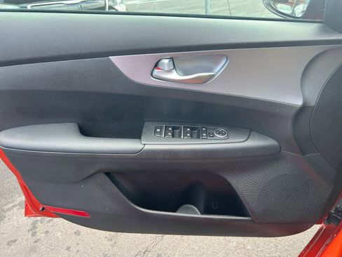 Used 2023 Kia Forte LXS w/ LXS Technology Package image 13