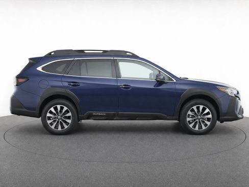 Used 2023 Subaru Outback Limited AWD/4WD image 8