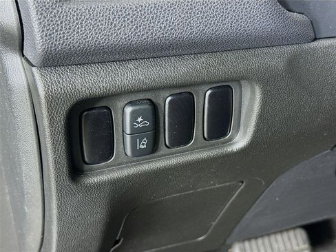 Used 2024 Mitsubishi Outlander Sport AWD image 12