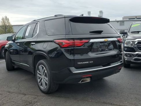 Used 2023 Chevrolet Traverse High Country w/ LPO, Floor Liner Package AWD/4WD image 31