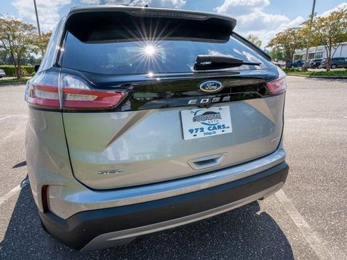 Used 2024 Ford Edge SEL image 3