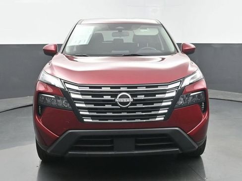 Used 2024 Nissan Rogue SV FWD image 8