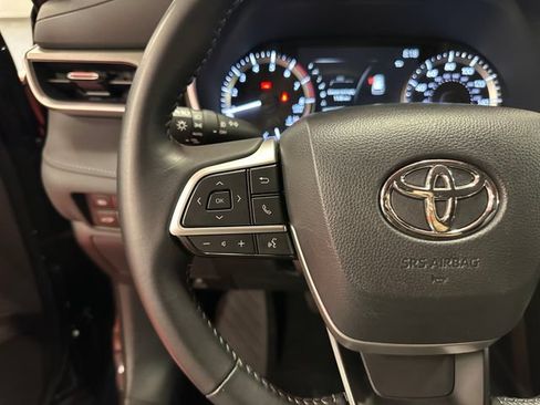 Certified 2026 Toyota Highlander XLE AWD/4WD image 20