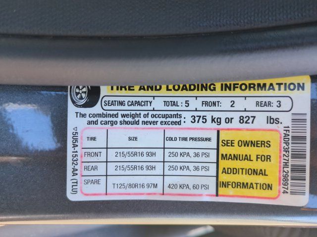 Used 2017 Ford Focus SE FWD image 14