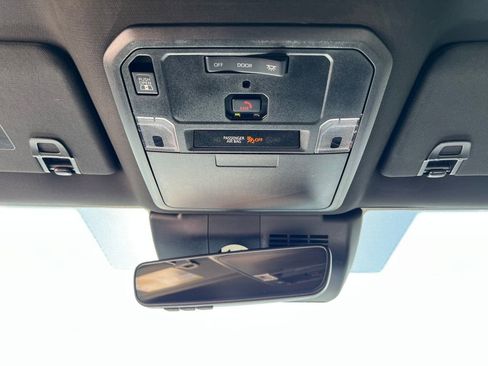 Used 2025 Toyota Tacoma TRD Off-Road w/ TRD Off Road Upgrade Package image 27