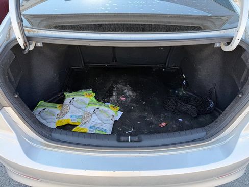 Used 2018 Hyundai Elantra SEL FWD image 11