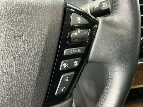 Used 2024 Nissan Armada SL w/ Captain's Chairs Package image 17