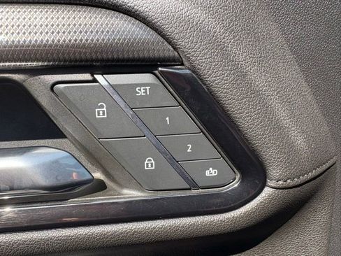 Used 2022 GMC Sierra 1500 AT4 image 17