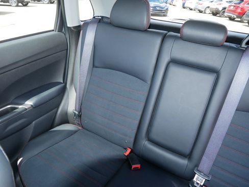 Used 2024 Mitsubishi Outlander Sport SE AWD/4WD image 12
