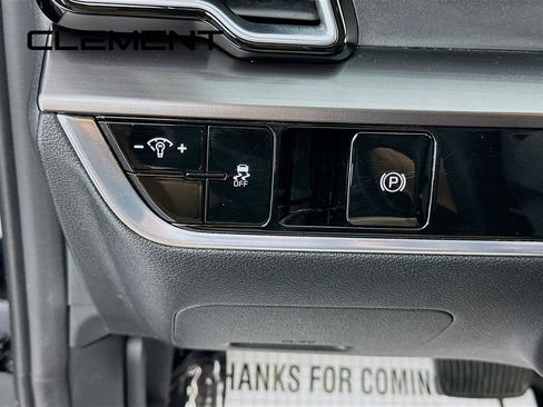 Used 2024 Kia Sportage EX FWD image 14