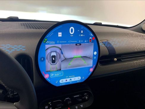 Used 2025 MINI Cooper S image 17