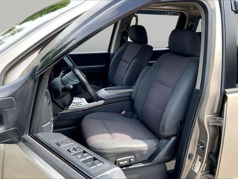 Used 2008 Nissan Titan LE RWD image 7