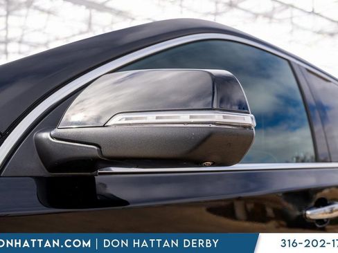 Used 2023 Chevrolet Traverse Premier w/ LPO, Floor Liner Package image 37