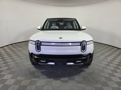 Used 2024 Rivian R1S Adventure AWD/4WD image 8