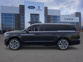 New 2025 Lincoln Navigator L Reserve video 3