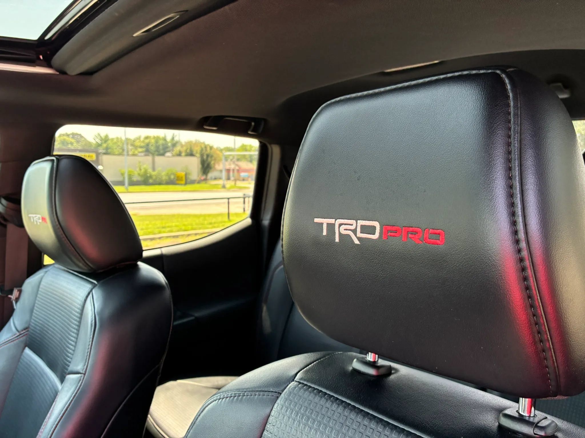 Used 2019 Toyota Tacoma TRD Pro AWD/4WD image 23
