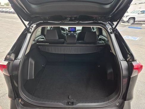 Used 2025 Toyota RAV4 XLE FWD image 10