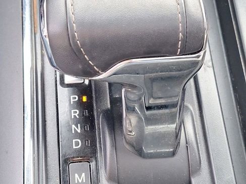 Used 2021 Ford F150 Lariat w/ Equipment Group 502A High image 37