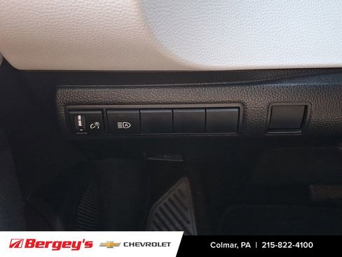 Used 2021 Toyota Corolla SE w/ Body Protection Package (TMS) FWD image 25