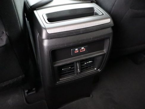 Used 2020 Nissan Murano S w/ Technology Package image 34