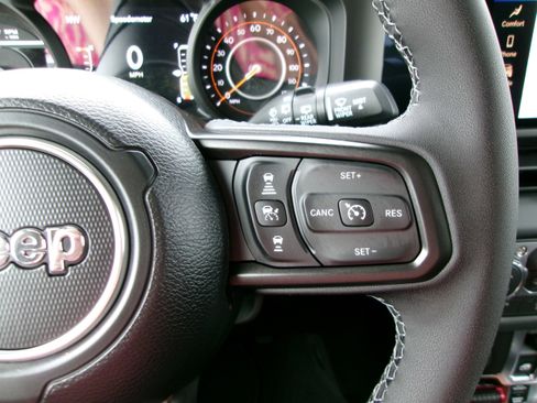 New 2026 Jeep Wrangler Rubicon w/ Safety Group image 11