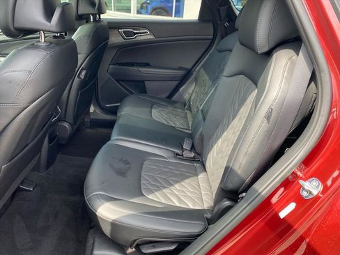 Used 2024 Kia Sportage X-Line w/ X-Line Premium Package AWD/4WD image 26