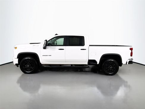 Used 2022 Chevrolet Silverado 2500 LT w/ Z71 Sport Edition image 6