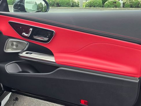 New 2026 Mercedes-Benz CLE 53 AMG 4MATIC Coupe image 23