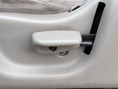 Used 2002 Toyota Tacoma 4x4 Xtracab V6 image 12