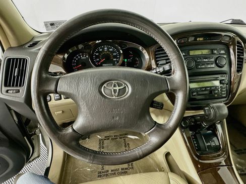Used 2003 Toyota Highlander Limited FWD image 11