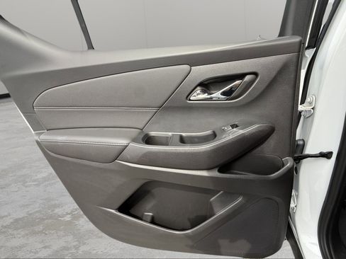 Certified 2023 Chevrolet Traverse LT image 27