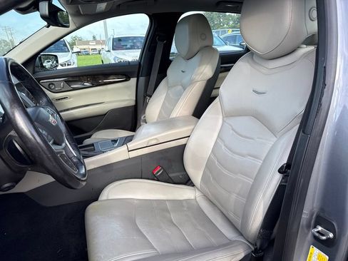 Used 2018 Cadillac CT6 Luxury AWD/4WD image 10