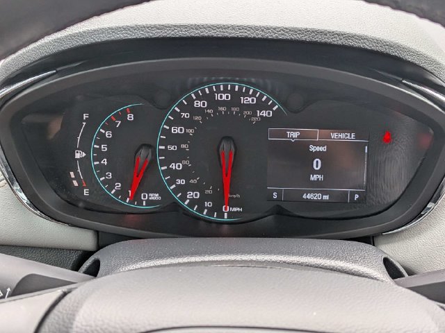 Used 2021 Chevrolet Trax LT w/ LT Convenience Package FWD image 27