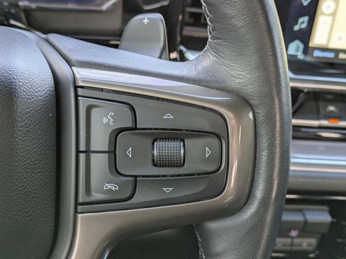 Used 2022 Chevrolet Silverado 1500 High Country image 31