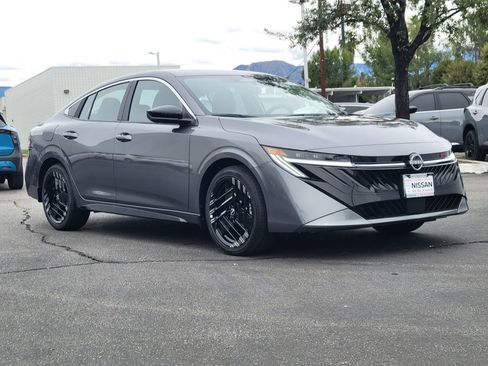 New 2026 Nissan Sentra SR w/ Floor Mat Package image 14