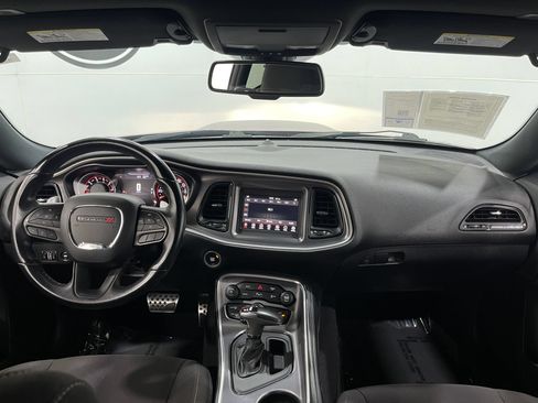 Used 2021 Dodge Challenger GT RWD image 16