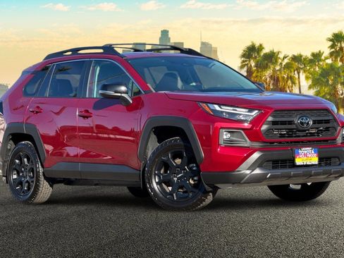 Used 2022 Toyota RAV4 TRD Off-Road image 2