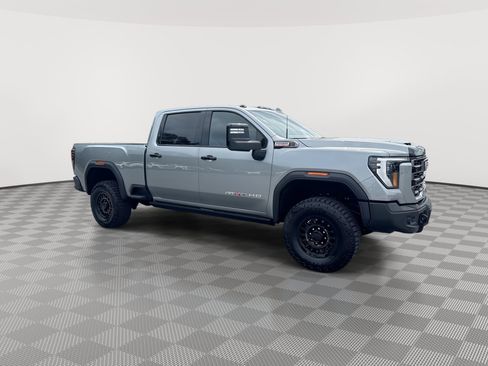 New 2026 GMC Sierra 2500 AT4X w/ AT4X AEV Edition AWD/4WD image 2