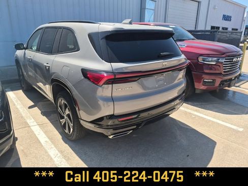 Used 2026 Buick Enclave Sport Touring FWD image 12