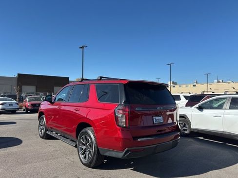 Used 2022 Chevrolet Tahoe Z71 w/ Luxury Package image 7