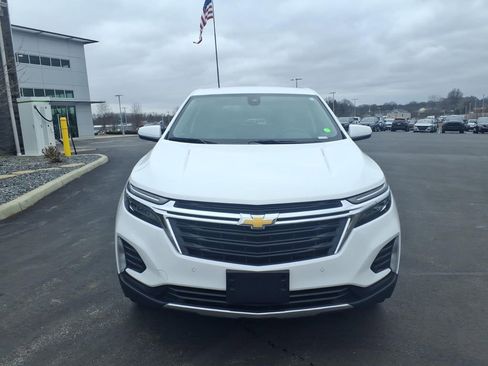 Used 2023 Chevrolet Equinox LT w/ Driver Convenience Package AWD/4WD image 8