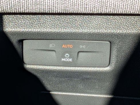 New 2026 Volkswagen Tiguan S image 17