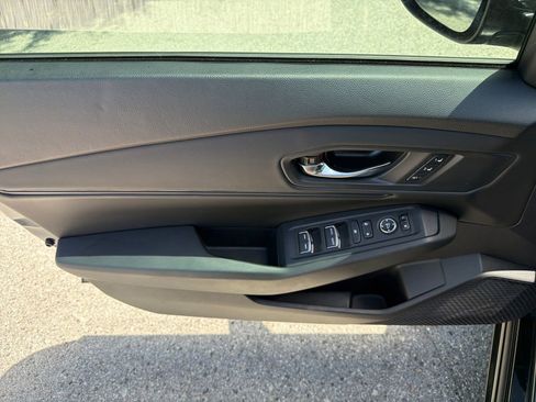 Used 2024 Honda Accord EX-L image 19