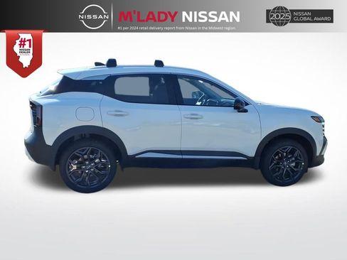 New 2026 Nissan Kicks SR w/ SR Premium Package image 7