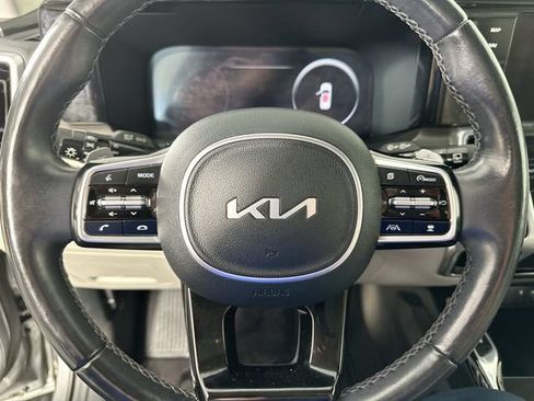 Used 2023 Kia Sorento SX Prestige w/ Panoramic Sunroof Package AWD/4WD image 24